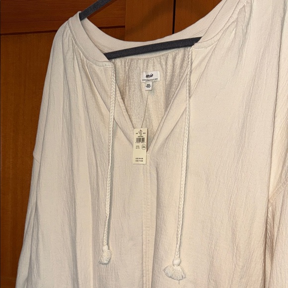 Aerie Cream Hoodie Sweatshirt - Picture 4 of 5